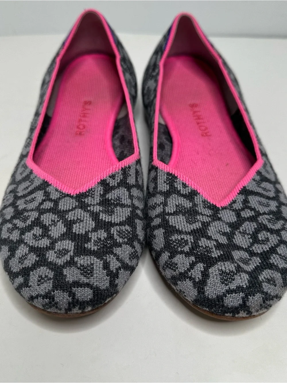 Rothy's The Flat Haze Spot Grey Leopard Pink Trim Size 10.5
